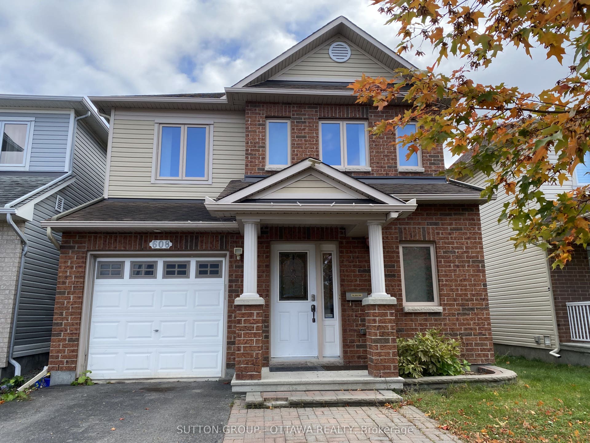 608 Clearbrook Drive, Barrhaven, Ottawa ON K2J 5S2 608 Clearbrook Drive, Barrhaven, Ottawa ON K2J 5S2