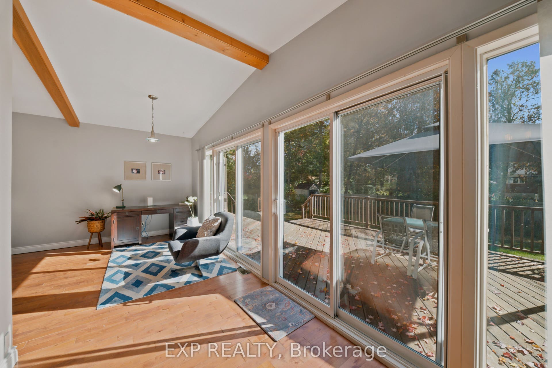 46 Avonlea Road, Tanglewood - Grenfell Glen - Pineglen, Ottawa ON K2G 0J3 46 Avonlea Road, Tanglewood - Grenfell Glen - Pineglen, Ottawa ON K2G 0J3