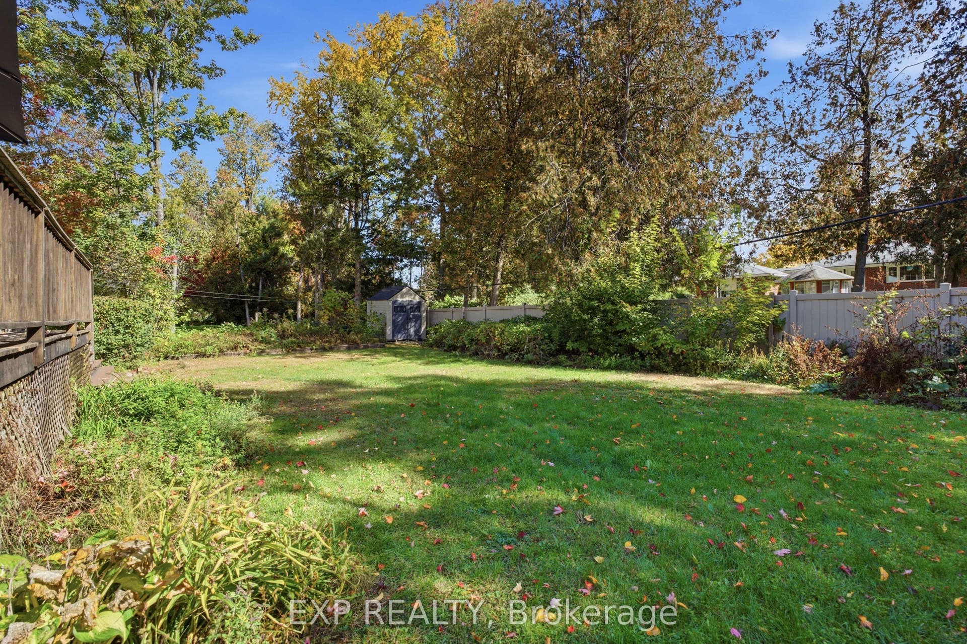 46 Avonlea Road, Tanglewood - Grenfell Glen - Pineglen, Ottawa ON K2G 0J3 46 Avonlea Road, Tanglewood - Grenfell Glen - Pineglen, Ottawa ON K2G 0J3