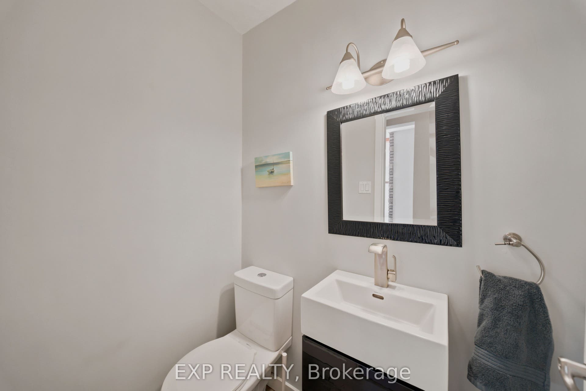 46 Avonlea Road, Tanglewood - Grenfell Glen - Pineglen, Ottawa ON K2G 0J3 46 Avonlea Road, Tanglewood - Grenfell Glen - Pineglen, Ottawa ON K2G 0J3