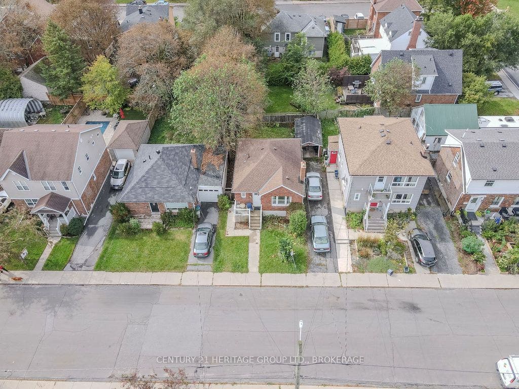 170 Napier Street, Kingston, Frontenac ON K7L 4G5 170 Napier Street, Kingston, Frontenac ON K7L 4G5