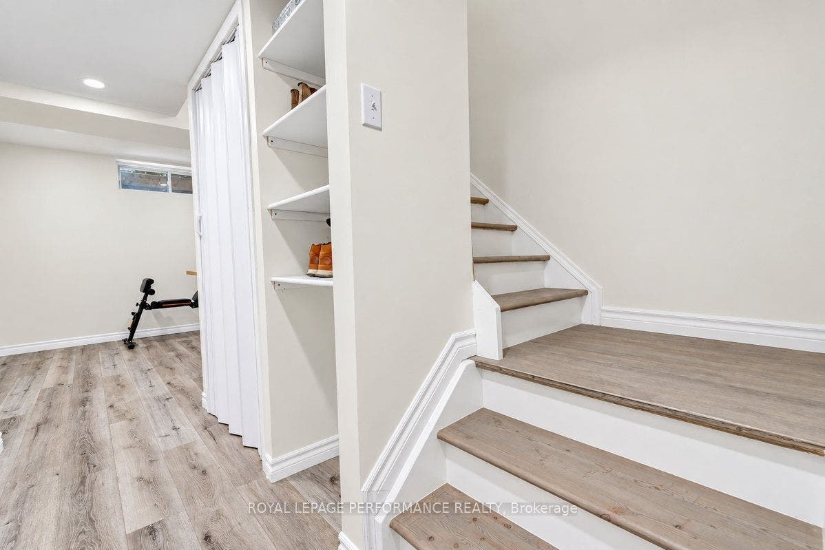 141 Arcola Private, Overbrook - Castleheights And Area, Ottawa ON K1K 4W9