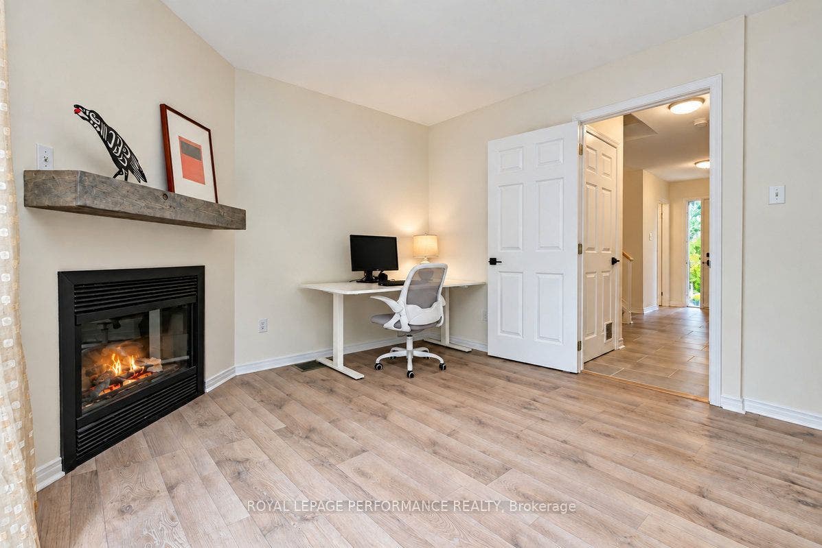 141 Arcola Private, Overbrook - Castleheights And Area, Ottawa ON K1K 4W9