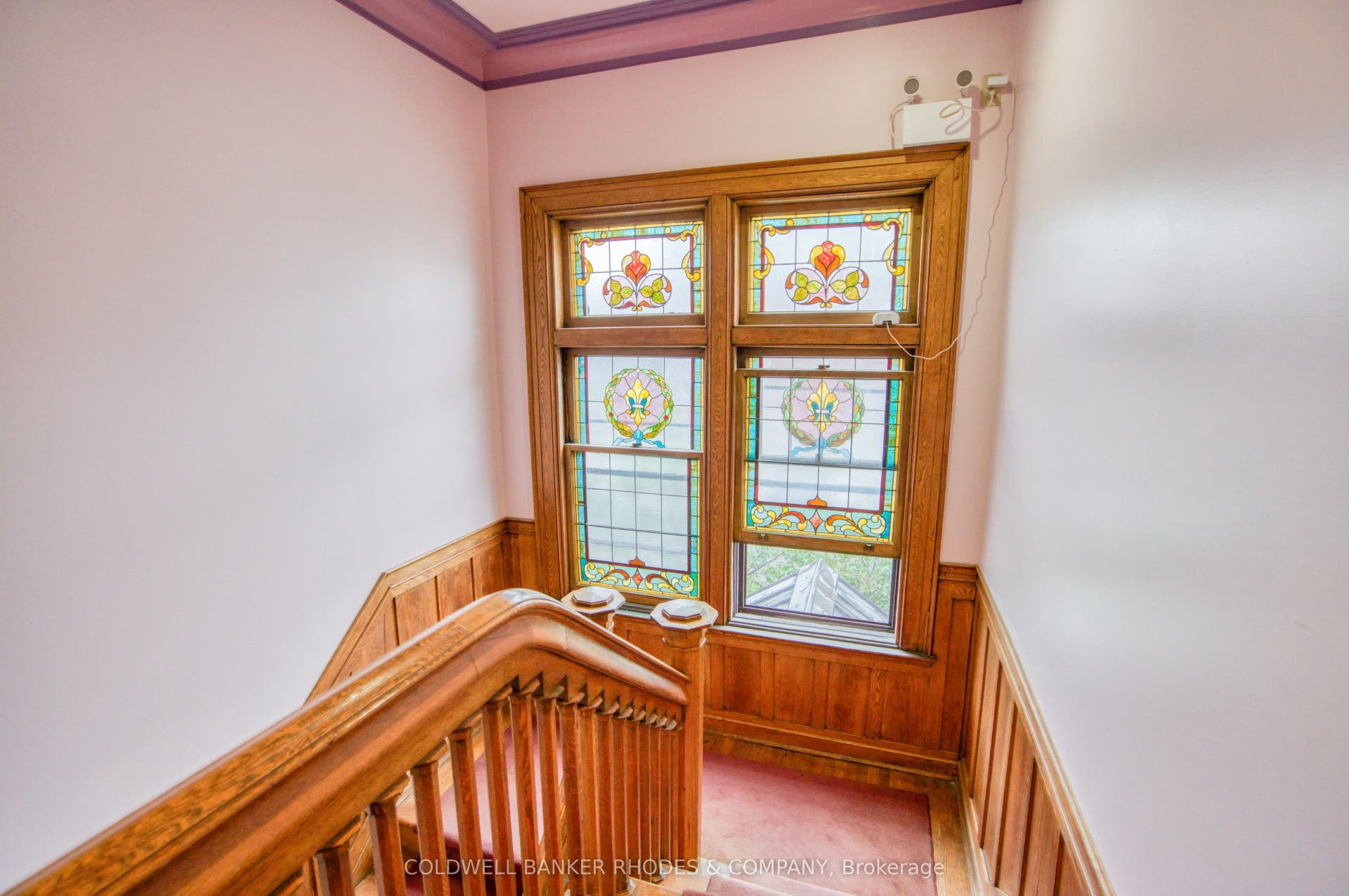 Hallway to apartments