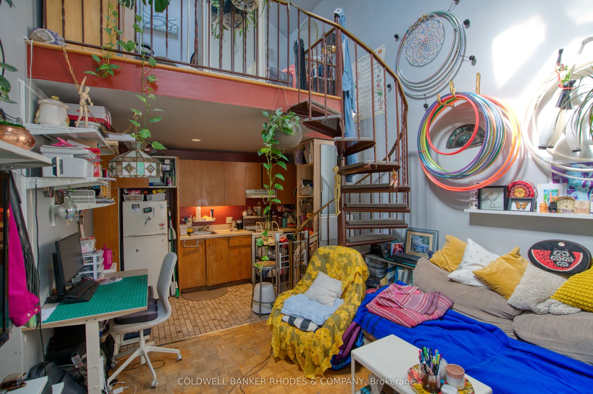 Coach house living area