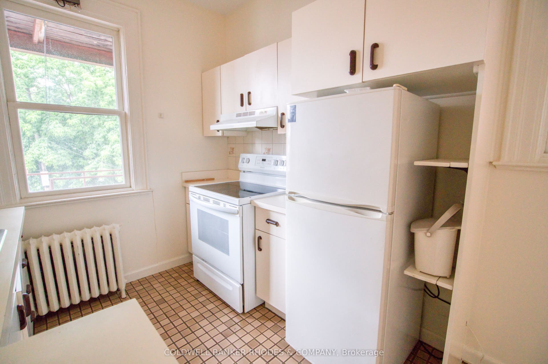 Apartment 1 - kitchen