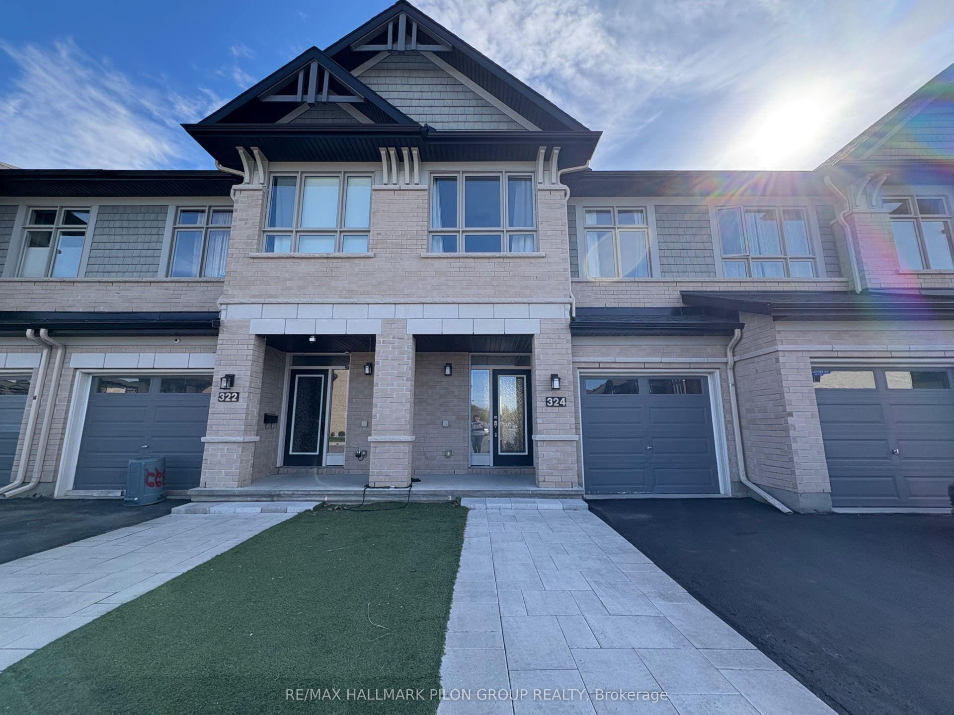 324 Rainrock Crescent, Orleans - Convent Glen And Area, Ottawa ON K1W 0J7 324 Rainrock Crescent, Orleans - Convent Glen And Area, Ottawa ON K1W 0J7
