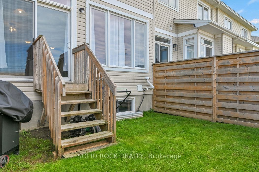 23 Peever Place, Carleton Place, Lanark ON K7C 0K5 23 Peever Place, Carleton Place, Lanark ON K7C 0K5