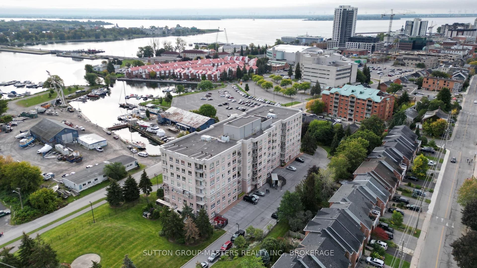 350 Wellington Street, #101, Kingston, Frontenac ON K7K 7J7 Close to downtown core
