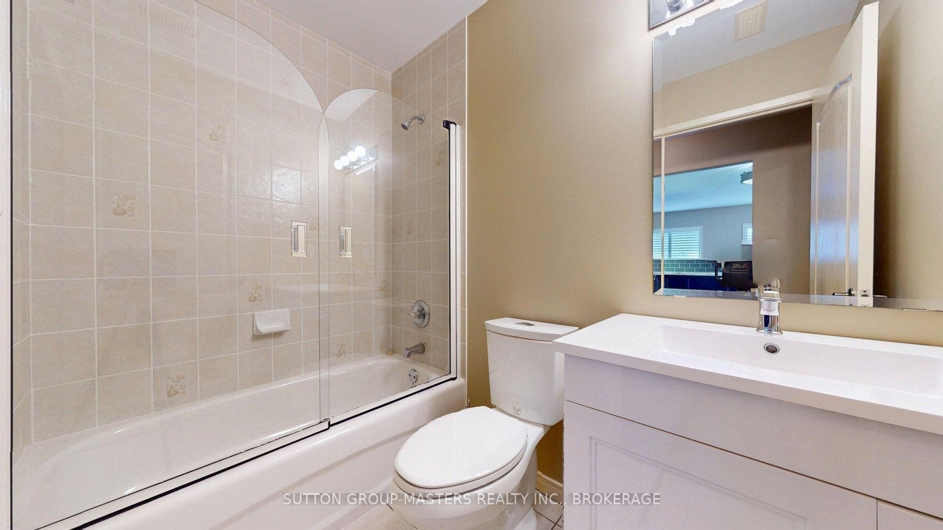 350 Wellington Street, #101, Kingston, Frontenac ON K7K 7J7 350 Wellington Street, #101, Kingston, Frontenac ON K7K 7J7