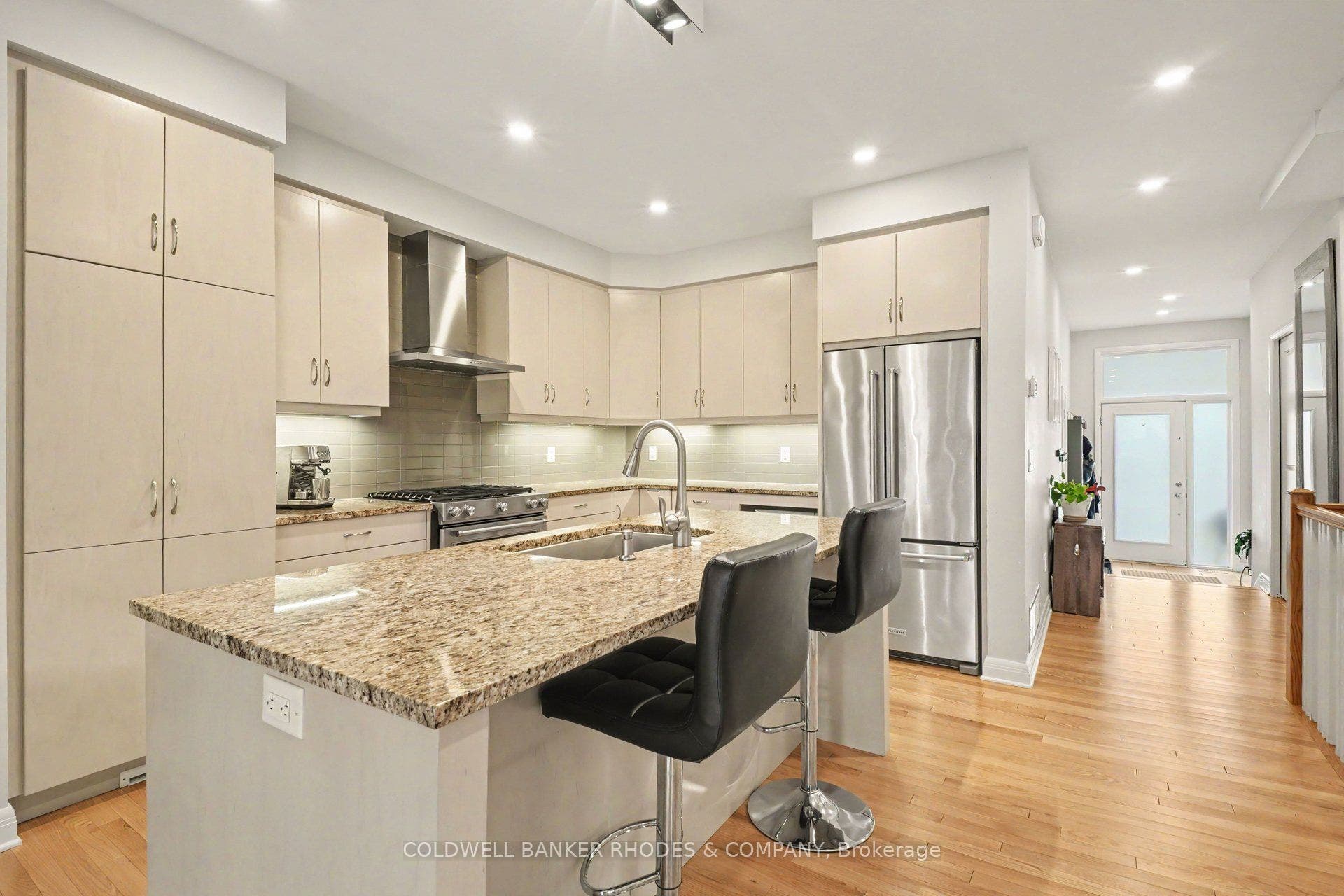 160 Avro Circle, Manor Park - Cardinal Glen And Area, Ottawa ON K1K 4K7 160 Avro Circle, Manor Park - Cardinal Glen And Area, Ottawa ON K1K 4K7