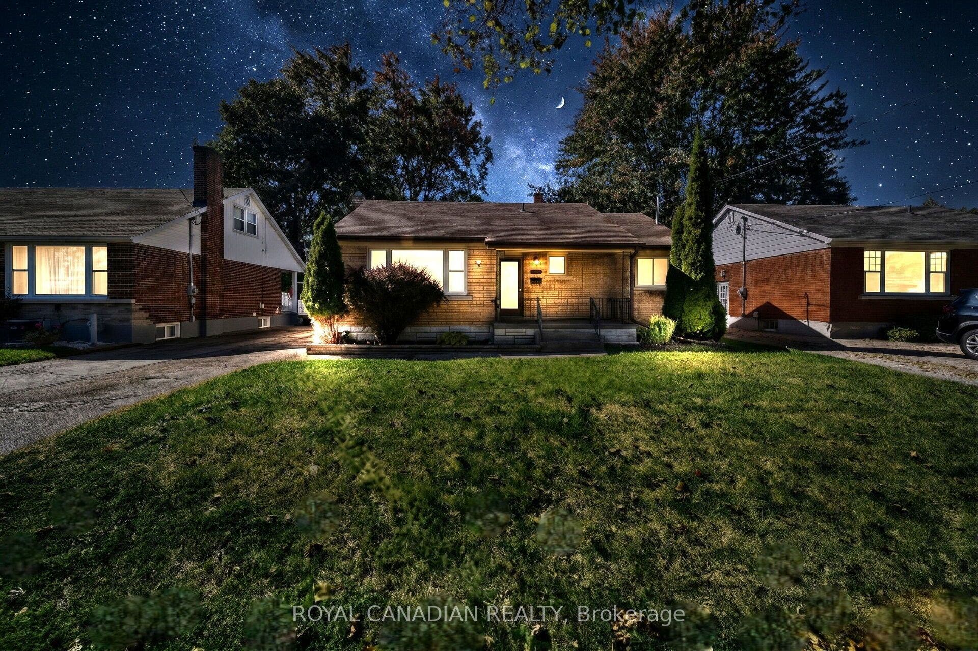 457 Dumfries Avenue, Kitchener, Waterloo ON N2H 2E9 457 Dumfries Avenue, Kitchener, Waterloo ON N2H 2E9