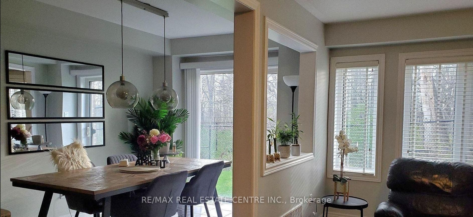 570 Linden Drive, #27, Cambridge, Waterloo ON N3H 0C9 570 Linden Drive, #27, Cambridge, Waterloo ON N3H 0C9