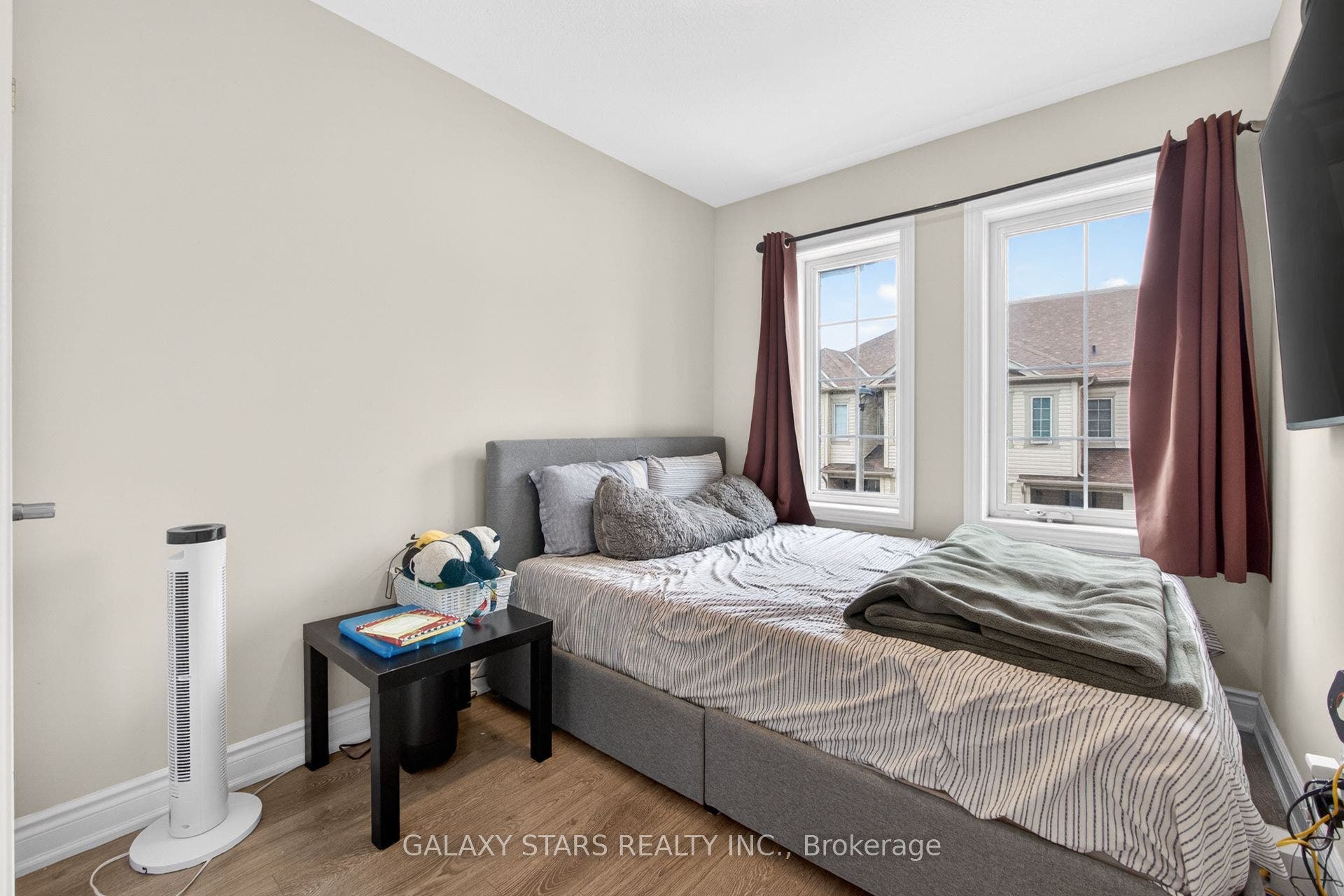 420 Linden Drive, #30, Cambridge, Waterloo ON N3H 0C6 420 Linden Drive, #30, Cambridge, Waterloo ON N3H 0C6