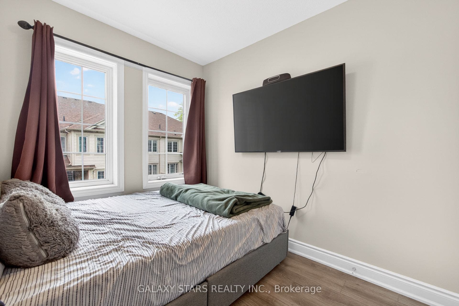 420 Linden Drive, #30, Cambridge, Waterloo ON N3H 0C6 420 Linden Drive, #30, Cambridge, Waterloo ON N3H 0C6