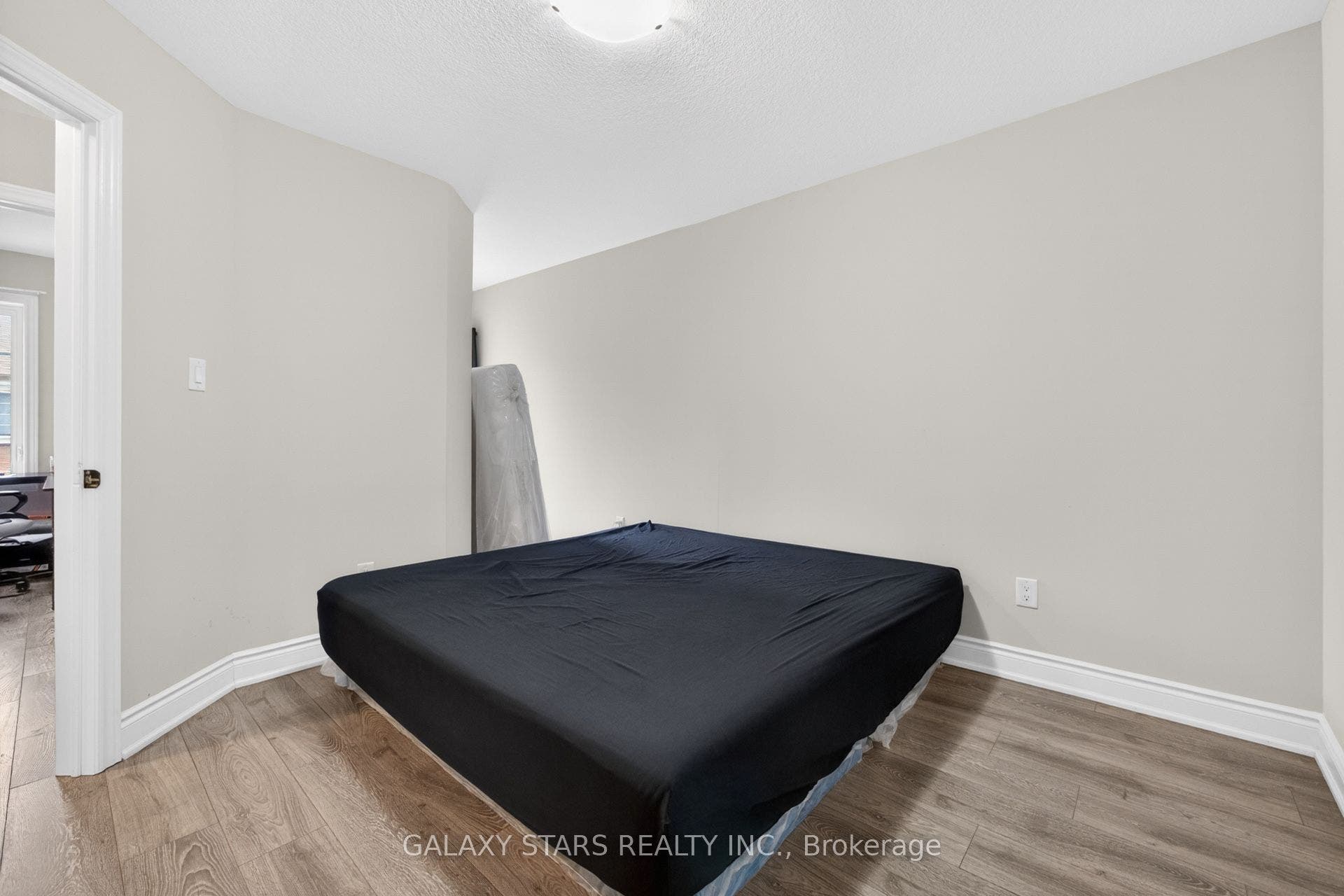 420 Linden Drive, #30, Cambridge, Waterloo ON N3H 0C6 420 Linden Drive, #30, Cambridge, Waterloo ON N3H 0C6