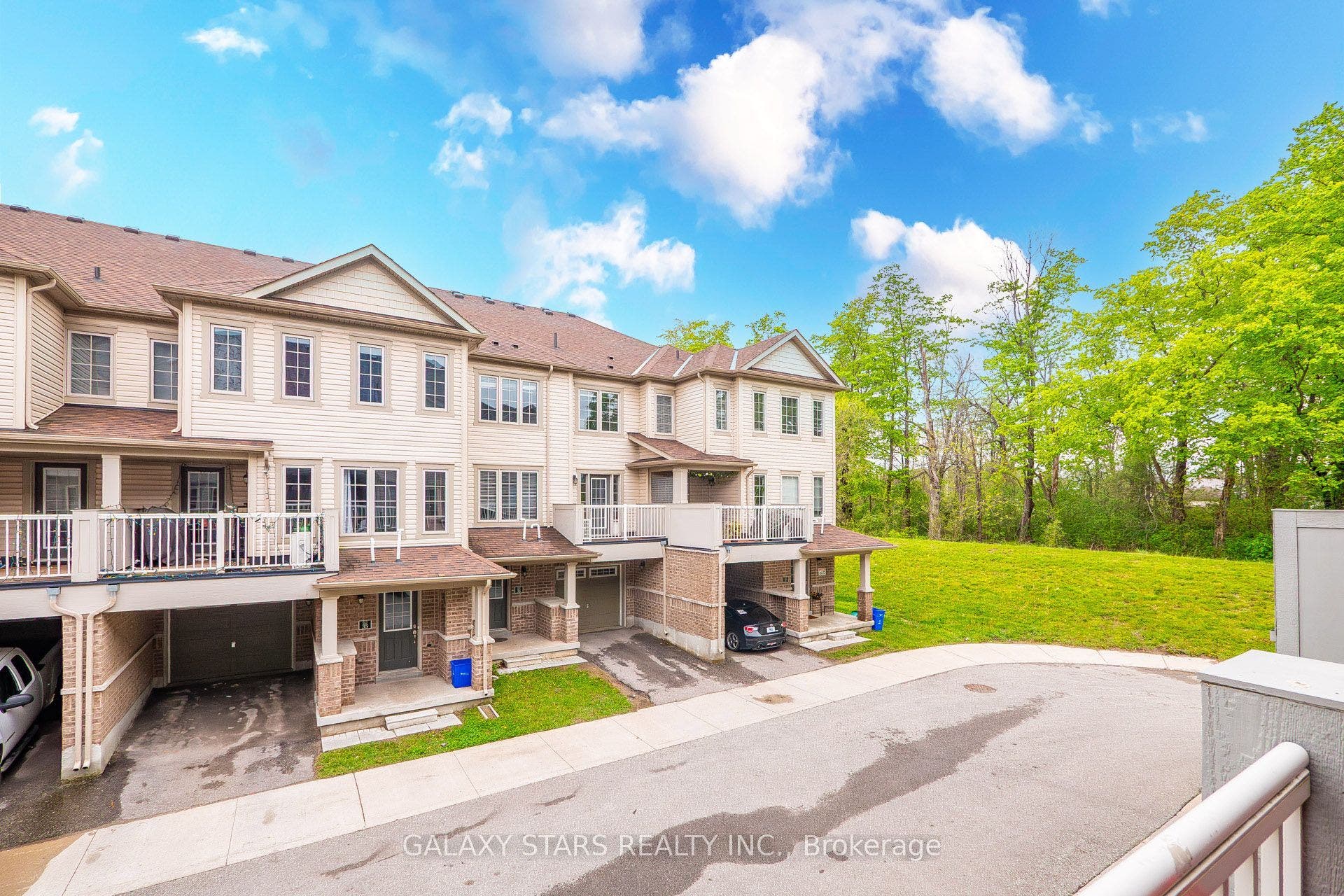 420 Linden Drive, #30, Cambridge, Waterloo ON N3H 0C6 420 Linden Drive, #30, Cambridge, Waterloo ON N3H 0C6