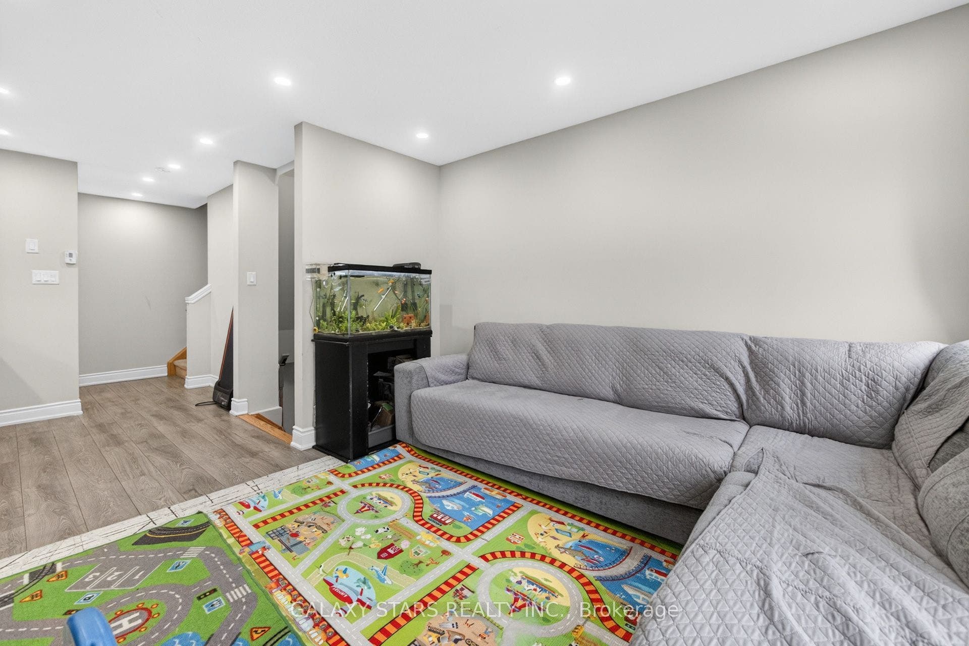 420 Linden Drive, #30, Cambridge, Waterloo ON N3H 0C6 420 Linden Drive, #30, Cambridge, Waterloo ON N3H 0C6