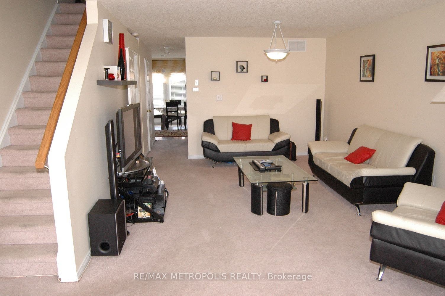619 Wild Ginger Avenue, #C17, Waterloo, Waterloo, Waterloo ON N2V 2X1 619 Wild Ginger Avenue, #C17, Waterloo, Waterloo, Waterloo ON N2V 2X1
