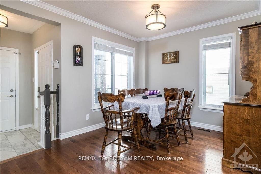 4291 Owl Valley Drive, Blossom Park - Airport And Area, Ottawa ON K1V 1L8