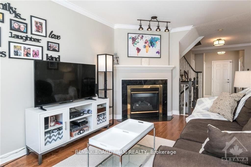 4291 Owl Valley Drive, Blossom Park - Airport And Area, Ottawa ON K1V 1L8