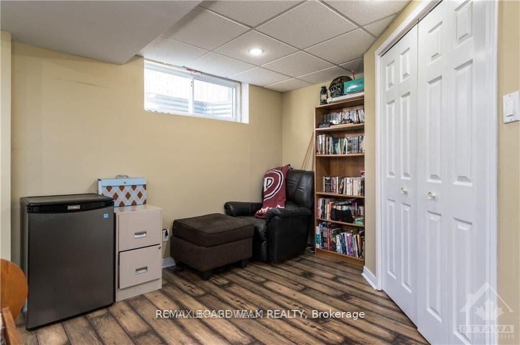 4291 Owl Valley Drive, Blossom Park - Airport And Area, Ottawa ON K1V 1L8