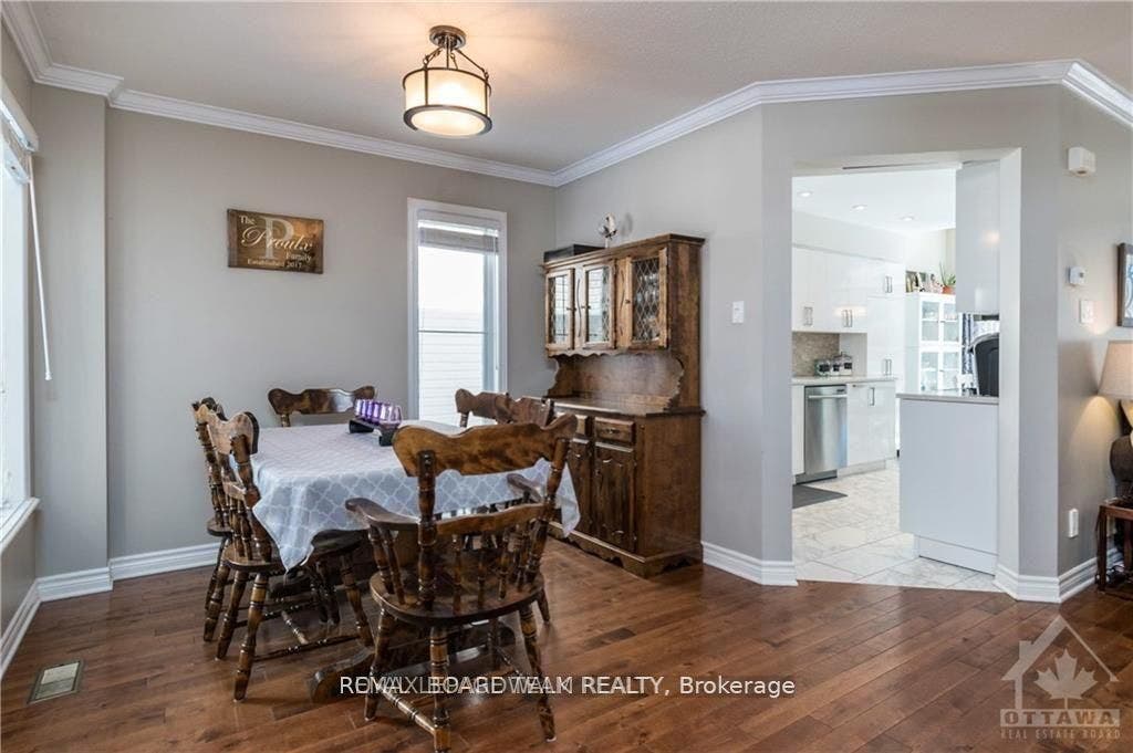 4291 Owl Valley Drive, Blossom Park - Airport And Area, Ottawa ON K1V 1L8