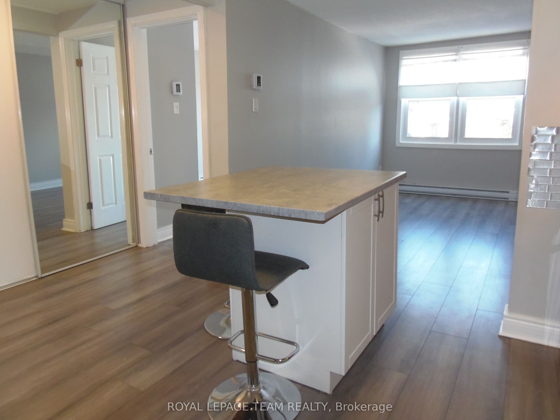 44 Spadina Avenue, #Unit 2, West Centre Town, Ottawa ON K1Y 2B6