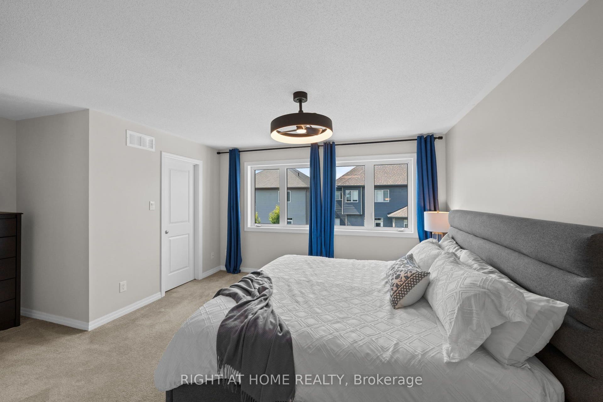 525 PEERLESS Street, Barrhaven, Ottawa ON K2J 6A5 525 PEERLESS Street, Barrhaven, Ottawa ON K2J 6A5