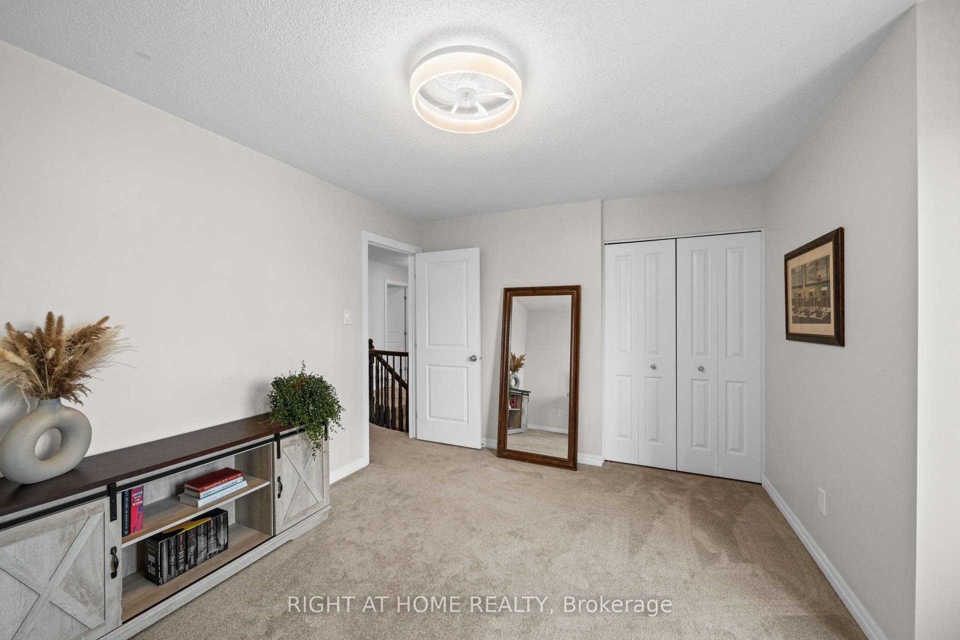 525 PEERLESS Street, Barrhaven, Ottawa ON K2J 6A5 525 PEERLESS Street, Barrhaven, Ottawa ON K2J 6A5