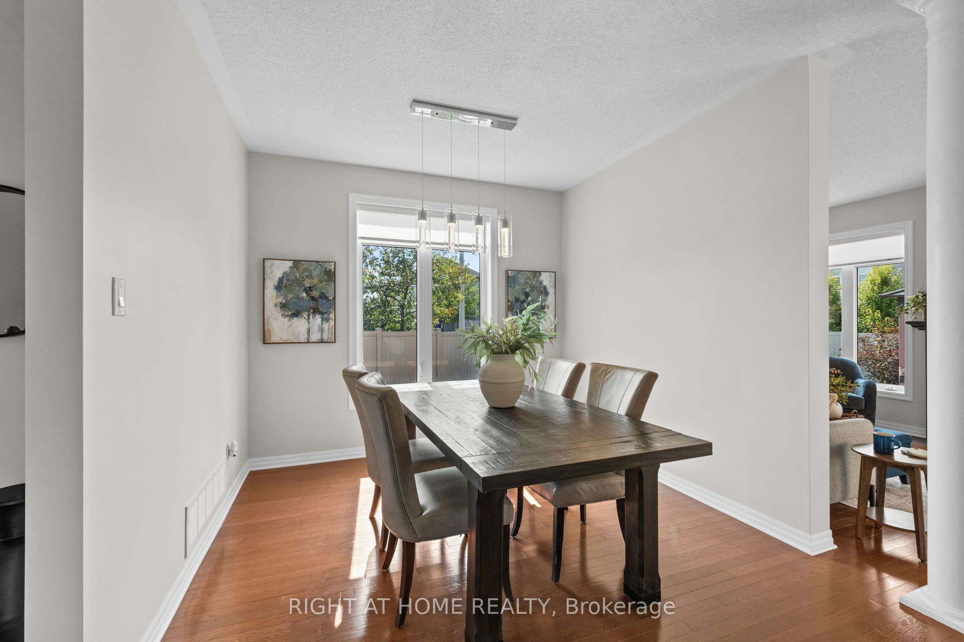 525 PEERLESS Street, Barrhaven, Ottawa ON K2J 6A5 525 PEERLESS Street, Barrhaven, Ottawa ON K2J 6A5