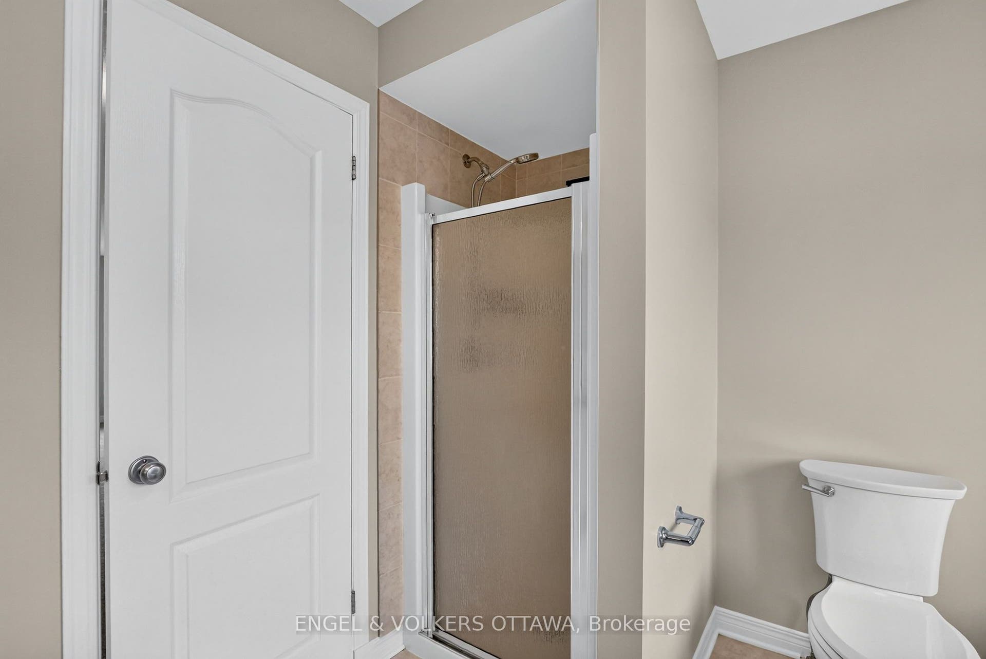 3759 Twin Falls Place, Blossom Park - Airport And Area, Ottawa ON K1V 1W5