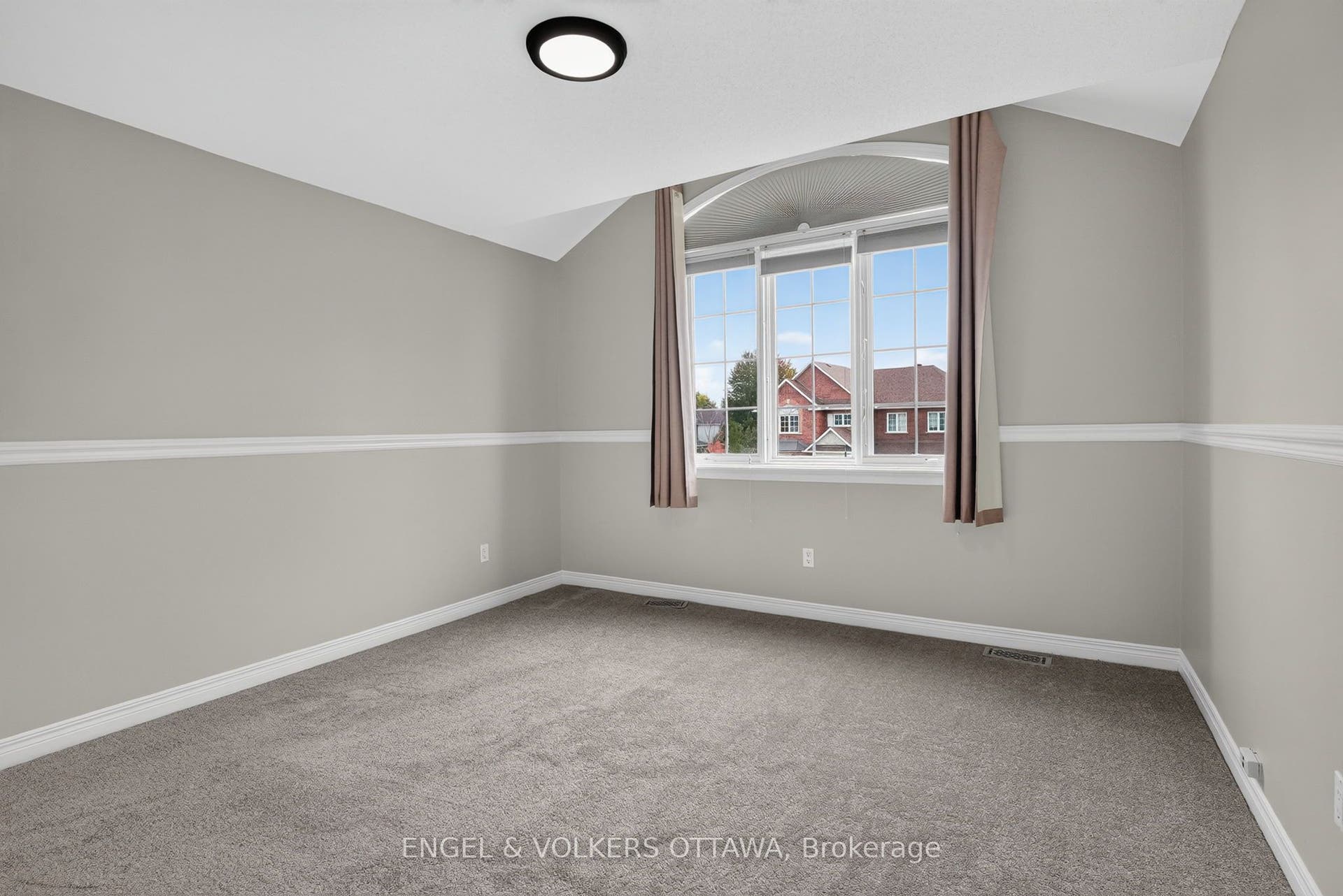 3759 Twin Falls Place, Blossom Park - Airport And Area, Ottawa ON K1V 1W5