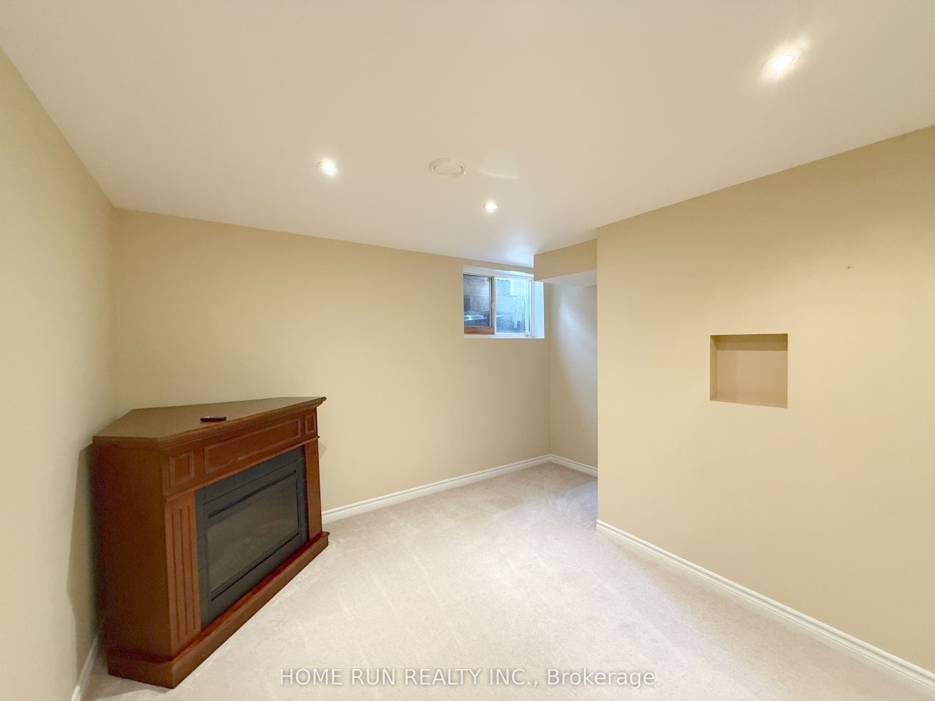 4354 Wildmint Square, Blossom Park - Airport And Area, Ottawa ON K1V 1N5 4354 Wildmint Square, Blossom Park - Airport And Area, Ottawa ON K1V 1N5