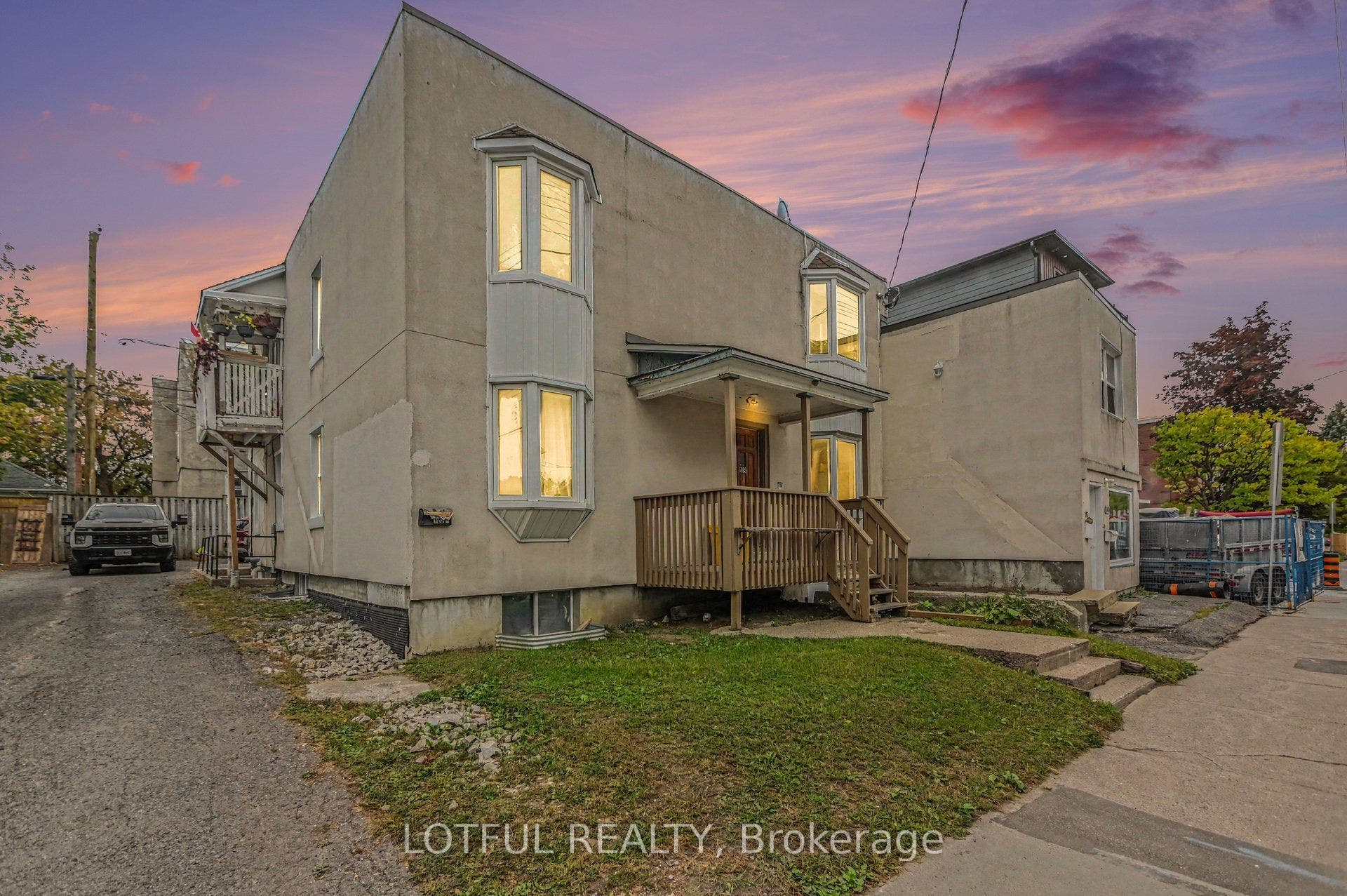 118 Marier Avenue, Vanier And Kingsview Park, Ottawa ON K1L 5S1 118 Marier Avenue, Vanier And Kingsview Park, Ottawa ON K1L 5S1
