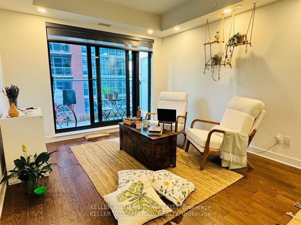 180 George Street, #605, Lower Town - Sandy Hill, Ottawa ON K1N 0G8 180 George Street, #605, Lower Town - Sandy Hill, Ottawa ON K1N 0G8