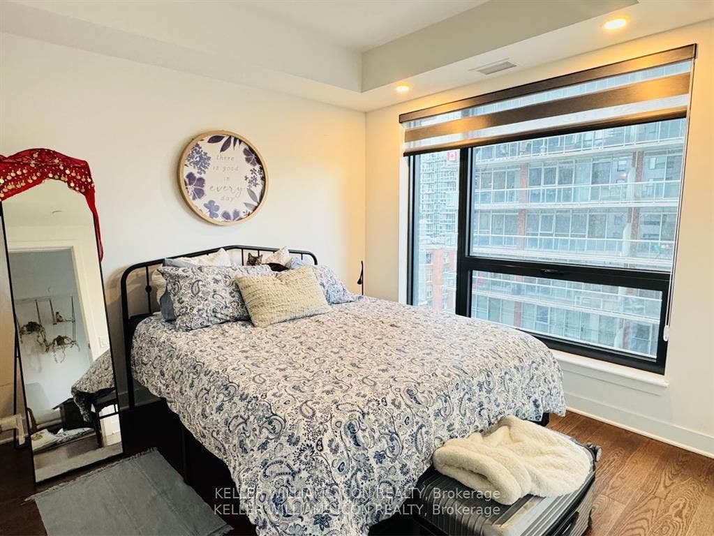 180 George Street, #605, Lower Town - Sandy Hill, Ottawa ON K1N 0G8 180 George Street, #605, Lower Town - Sandy Hill, Ottawa ON K1N 0G8