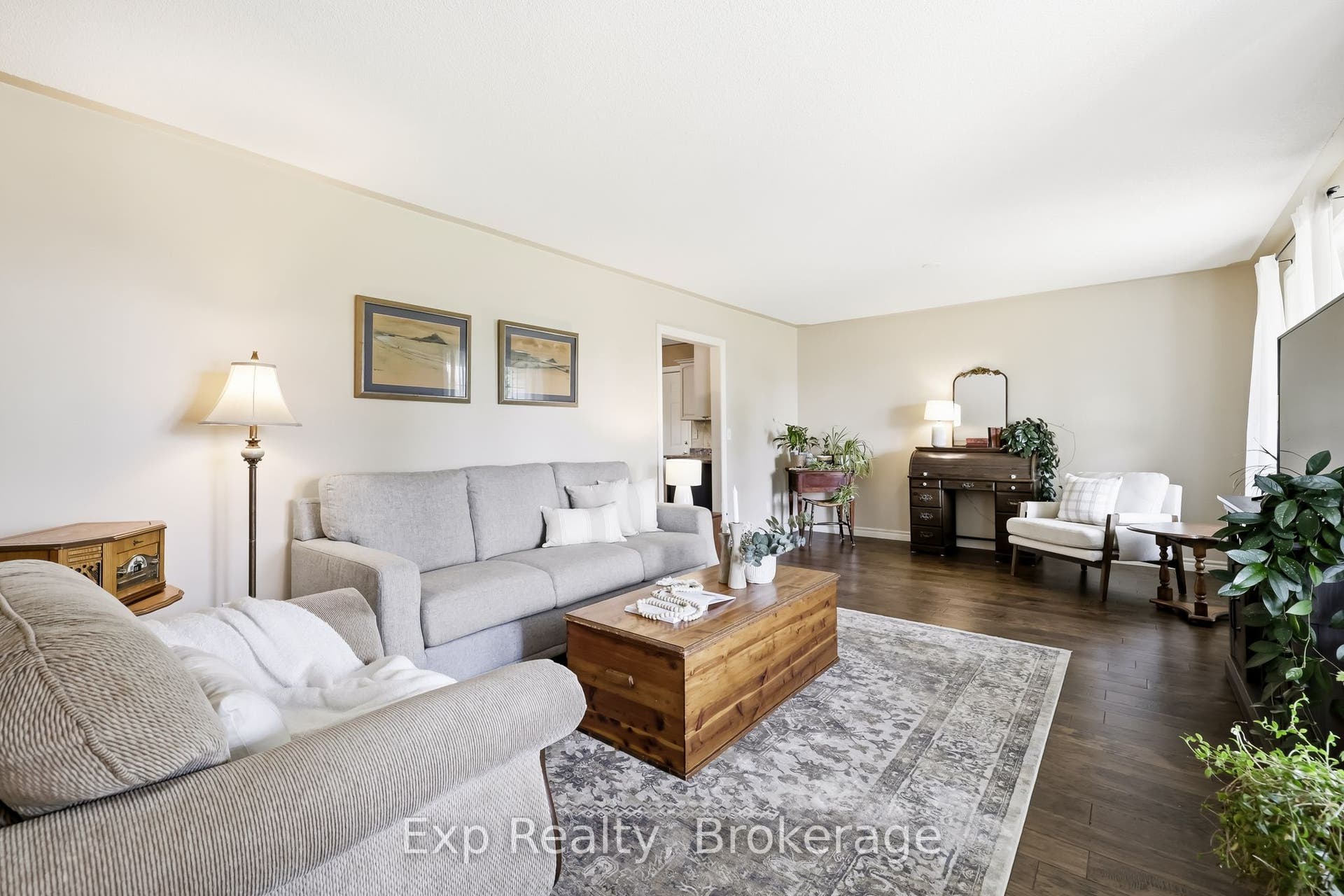 7402 Byers Road, Hamilton Township, Northumberland ON K0L 1B0