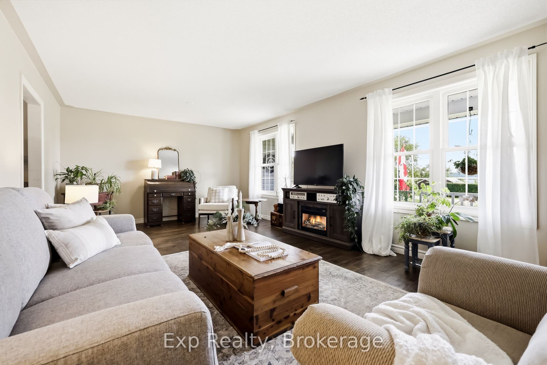 7402 Byers Road, Hamilton Township, Northumberland ON K0L 1B0