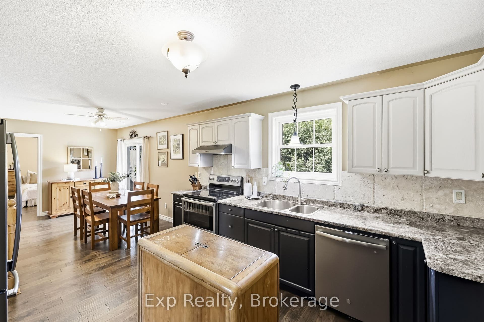 7402 Byers Road, Hamilton Township, Northumberland ON K0L 1B0