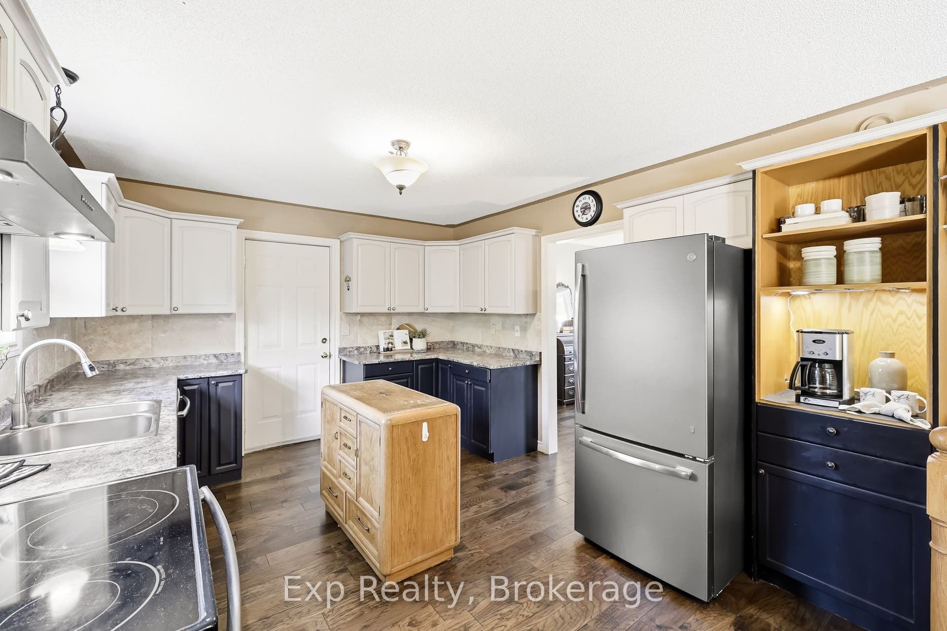 7402 Byers Road, Hamilton Township, Northumberland ON K0L 1B0