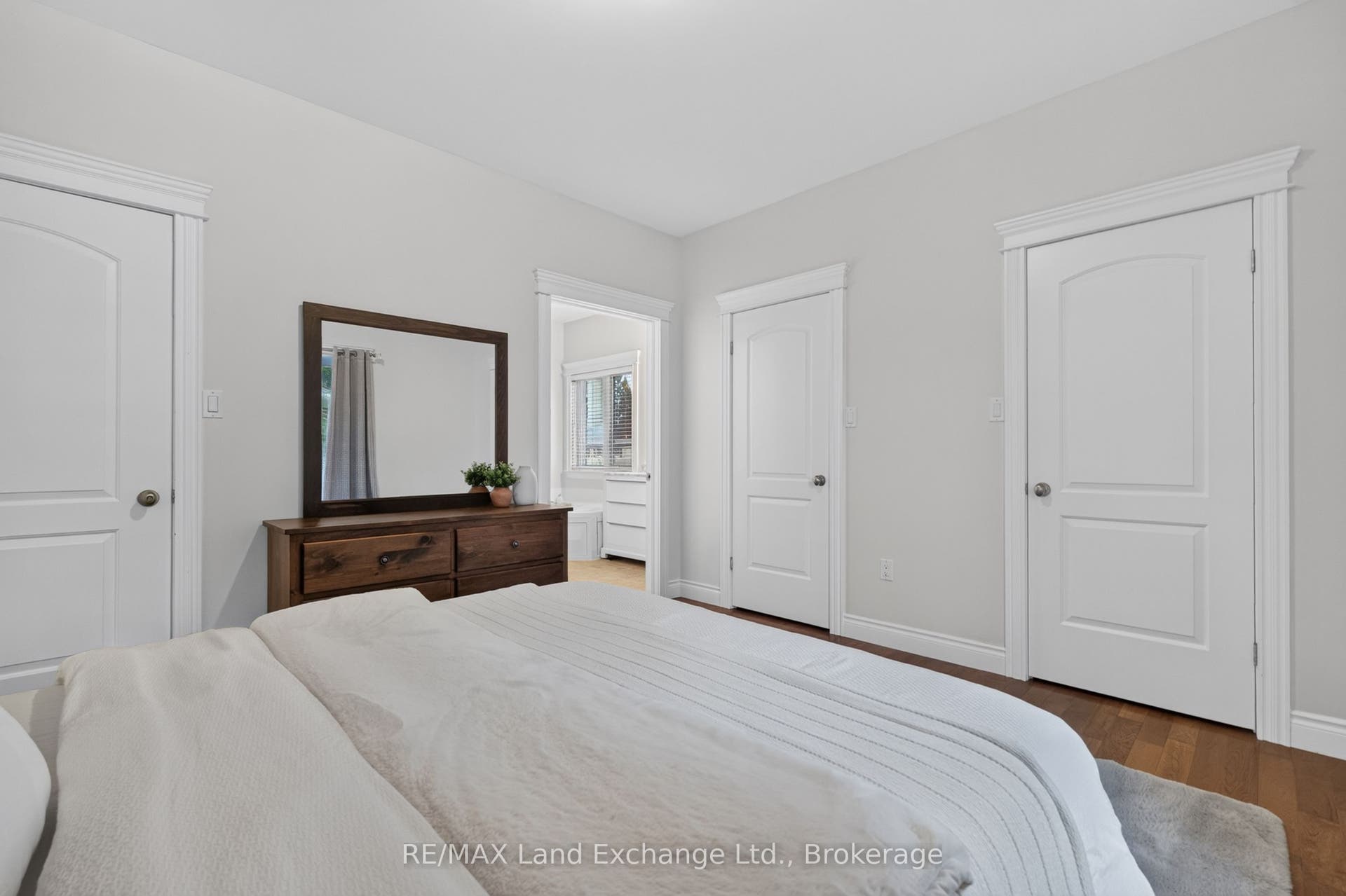 709 Mcgaw Drive, Kincardine, Bruce ON N2Z 1W1