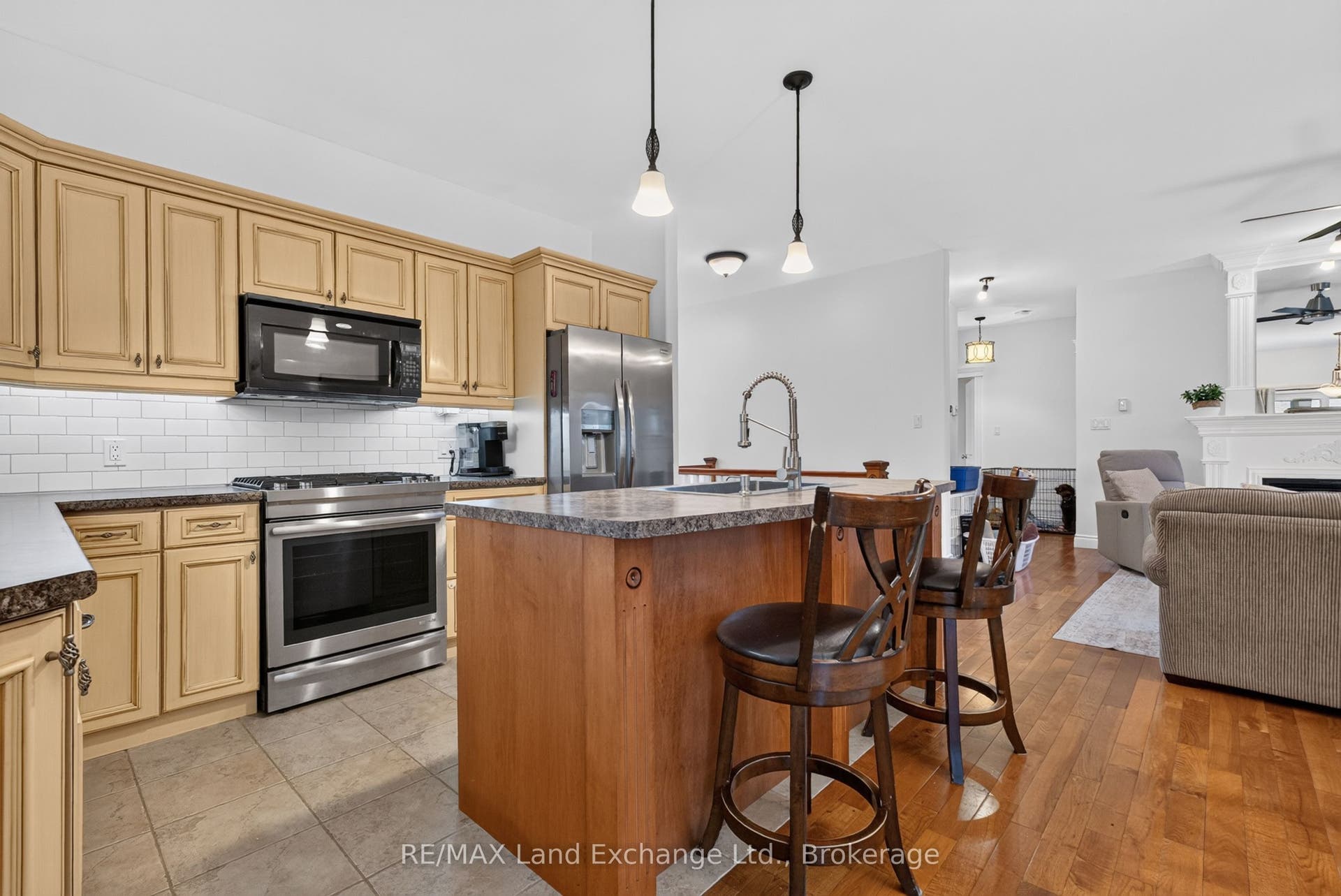 709 Mcgaw Drive, Kincardine, Bruce ON N2Z 1W1