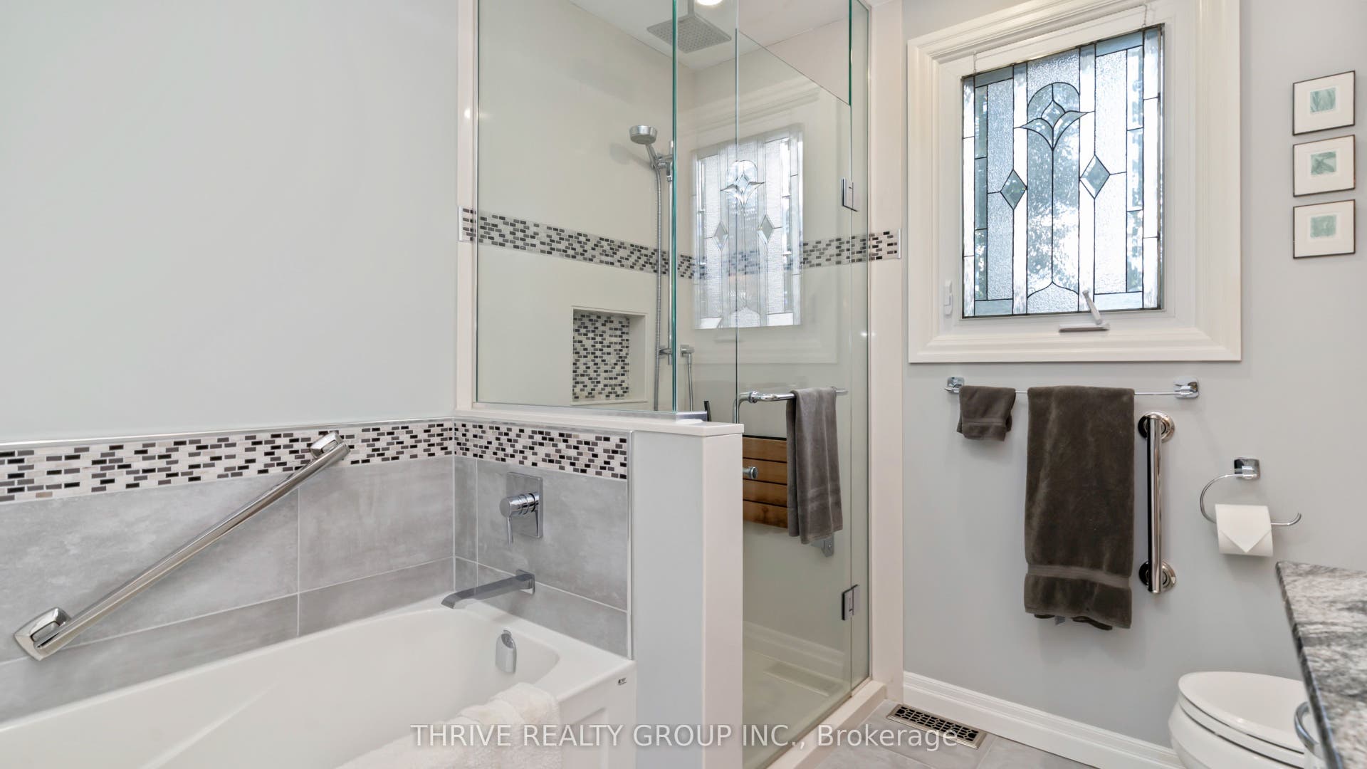 1072 Prince George Road, London North, Middlesex ON N6H 4E1