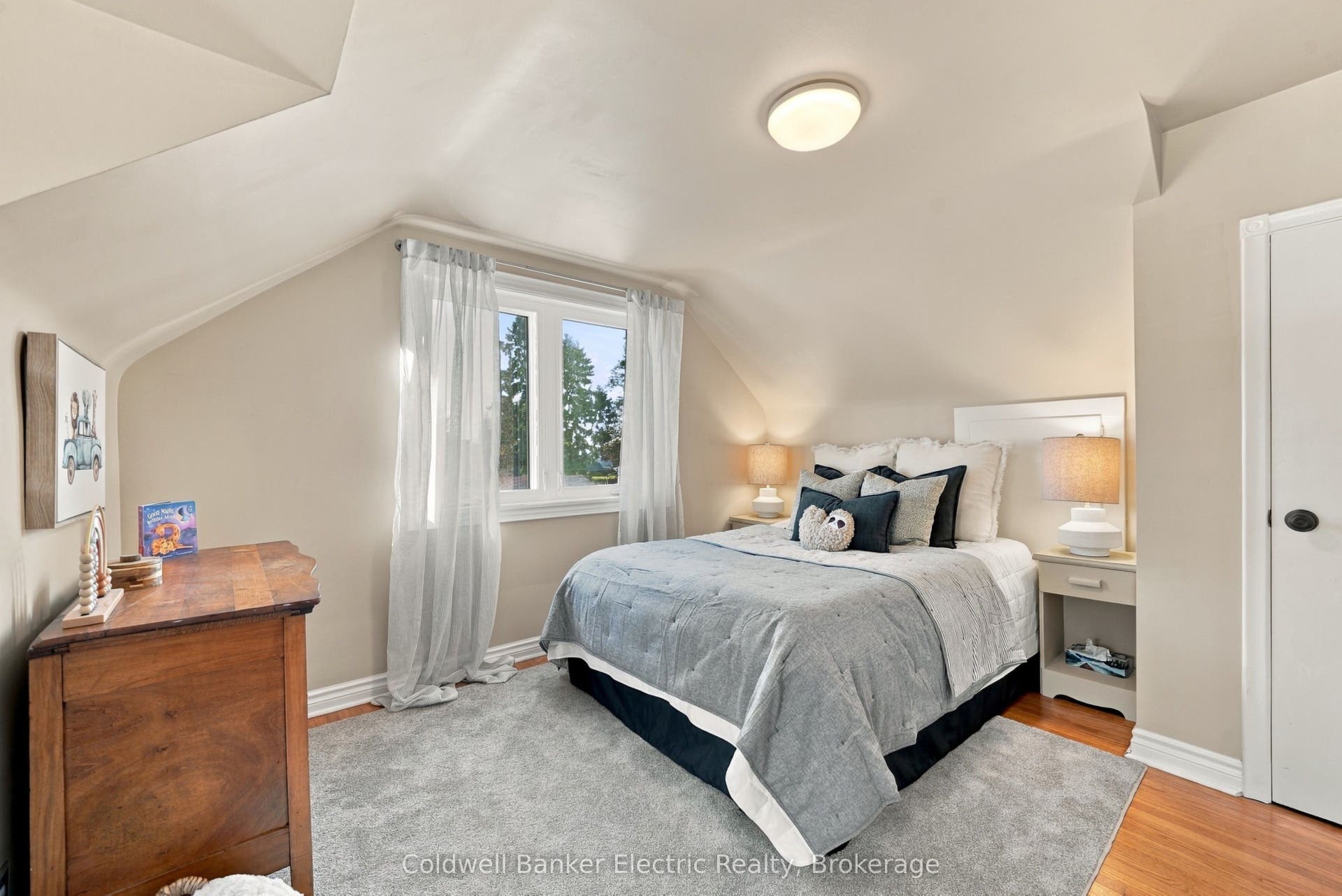 13 Coverdale Avenue, Cobourg, Northumberland ON K9A 4H4