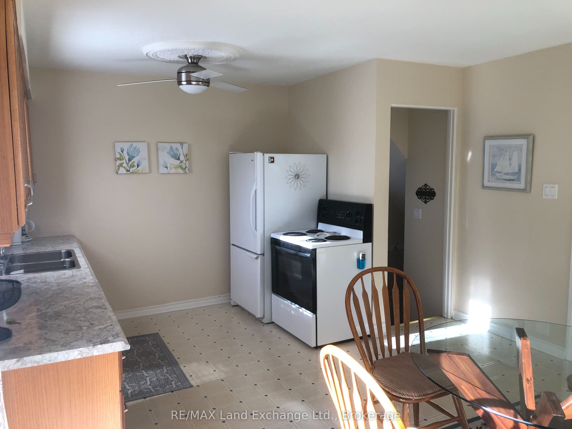 Kitchen/Dining