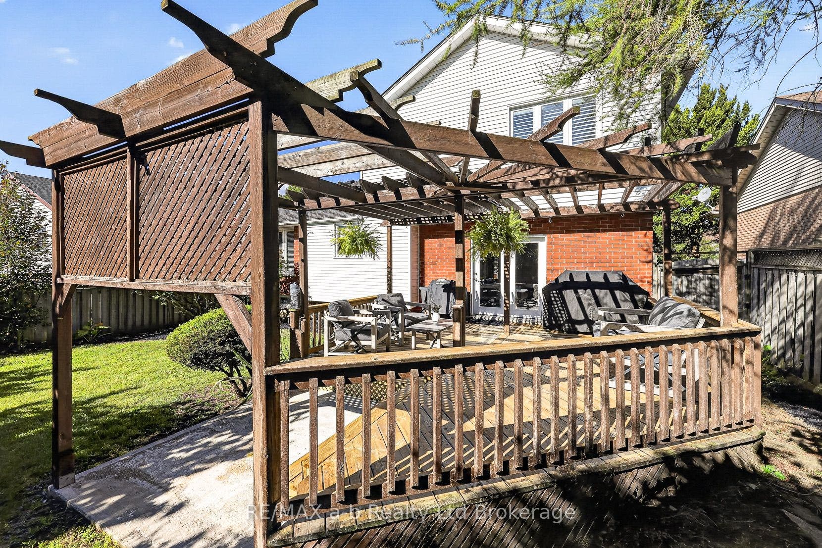 1182 Sprucedale Road, Woodstock, Oxford ON N4S 8T6