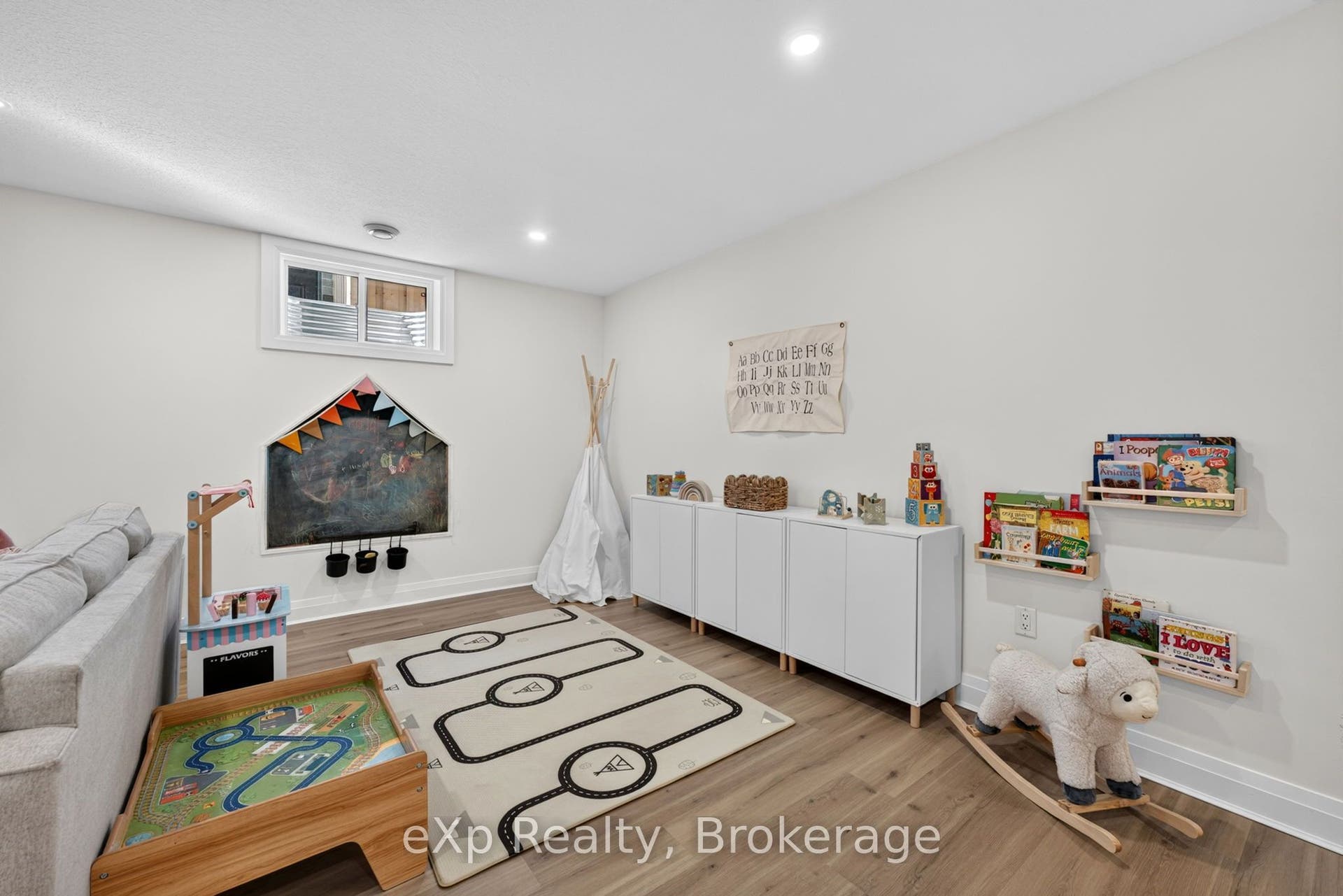 160 Orr Street, Stratford, Perth ON N5A 2K1