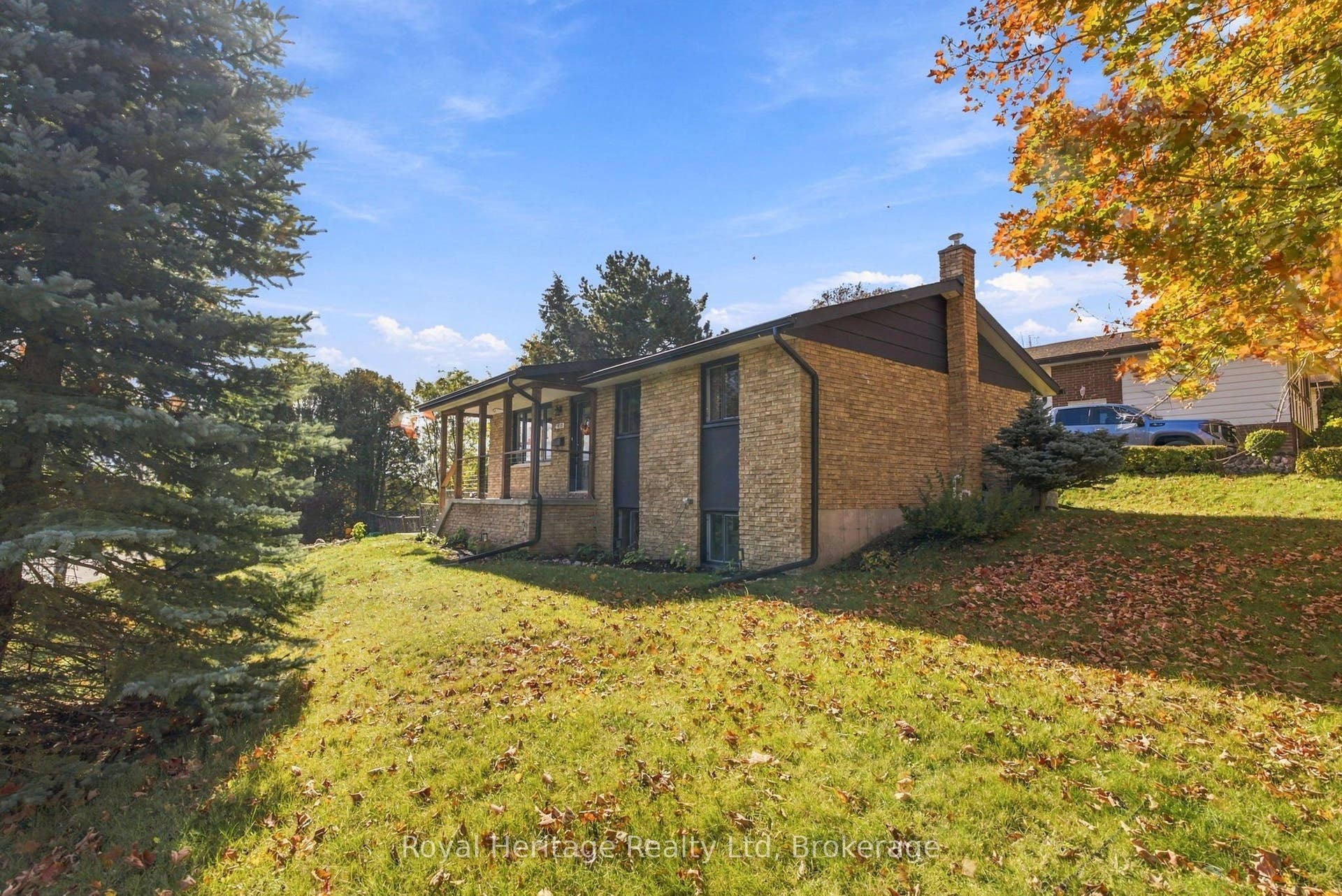 1533 Redwood Drive, Peterborough, Peterborough ON K9K 1B5