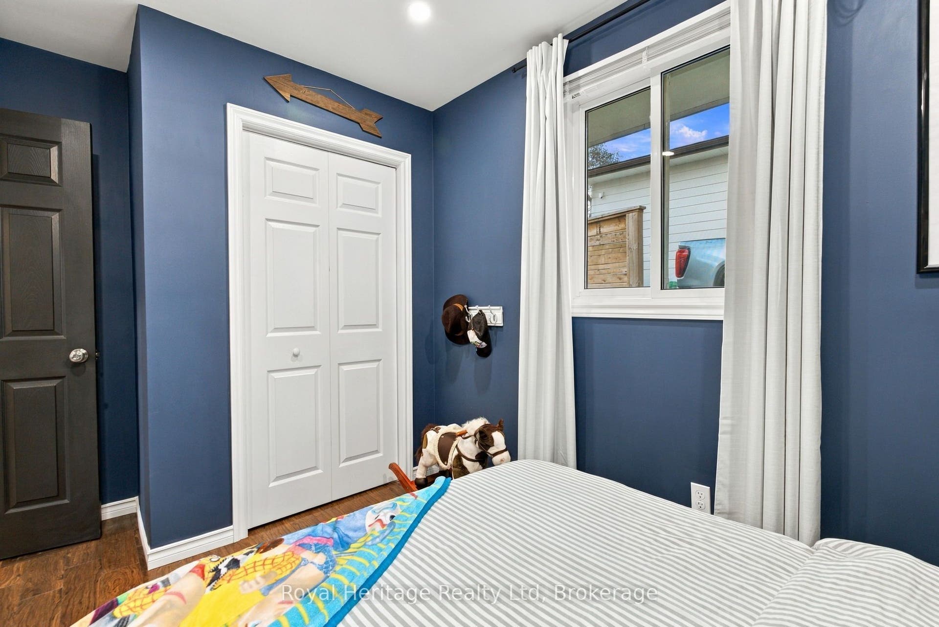 1533 Redwood Drive, Peterborough, Peterborough ON K9K 1B5